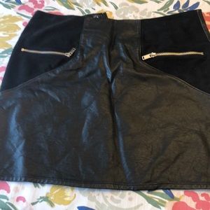 Getting classy ! H&M faux leather mini skirt